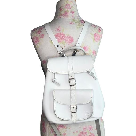 Grafea Made in England 100% Leather White Angel Baby Rucksack Backpack with Pom - Picture 1 of 14